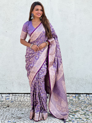 Nayanthara Trends Woven Banarasi Silk Blend Saree(Purple)