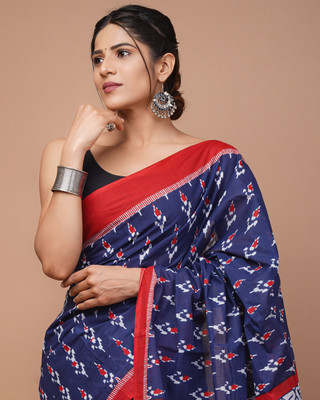 AARTI FASHION Blocked Printed Ikkat Cotton Blend Saree(Multicolor)