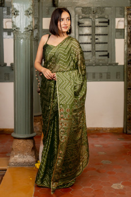 MIRCHI FASHION Printed, Striped Leheria Chiffon, Georgette Saree(Green, Grey, Gold)