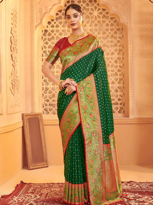 HouseOfCommon Woven Banarasi Silk Blend Saree(Green)