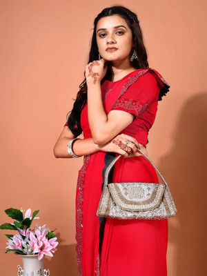 Leelavati Embellished Bollywood Chiffon Saree(Red)