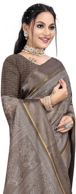 THE PRIVATE LABLE Printed Ikkat Linen Saree(Grey)