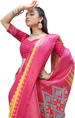PremVastra Digital Print Kalamkari Crepe Saree(Yellow)