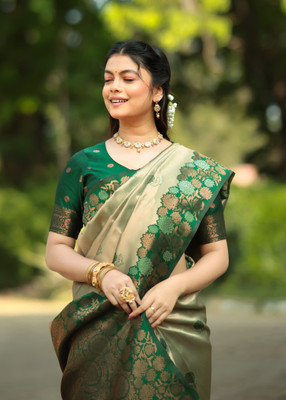 COSBILA FASHION Woven Banarasi Silk Blend Saree(Light Green)