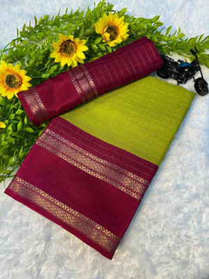 RAAVIENTERPRISE Checkered, Woven Mysore Silk Blend Saree(Light Green, Red)