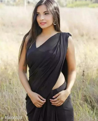 TEJAS TEXTILE Solid/Plain Bollywood Georgette Saree(Black)