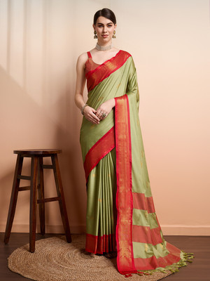 SGF11 Self Design Handloom Silk Blend Saree(Green, Red)