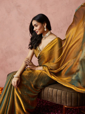 VM Selling Hub Embellished, Embroidered Bollywood Jimmy choo Saree(Gold)