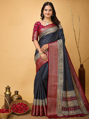 Anouk Rustic Printed Tant Silk Blend Saree(Grey, Red)