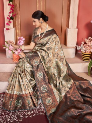 Bayja Floral Print, Woven, Printed, Self Design Banarasi Jacquard, Pure Silk Saree(Green)