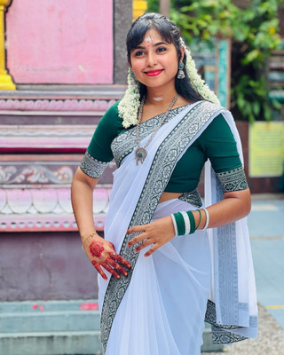 SICHYAH Solid/Plain Bollywood Georgette Saree(Green)