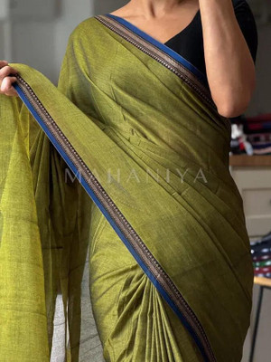 SAREEQ Woven Handloom Cotton Blend Saree(Light Green)