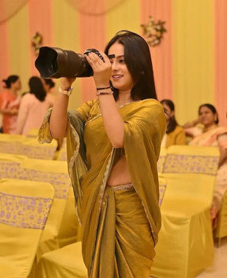 Rich Choice Embellished Bollywood Jimmy choo Saree(Mustard)