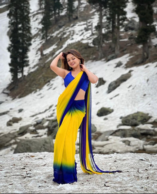JARULISHA Solid/Plain Bollywood Georgette Saree(Multicolor)