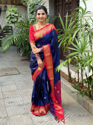 ASCREATIONOO Woven, Self Design, Temple Border Kanjivaram Cotton Silk Saree(Multicolor)