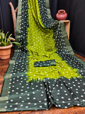 Hema Silk Mills Printed, Digital Print Bandhani Silk Blend Saree(Multicolor)
