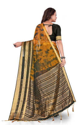 Aarunika LGF Woven Bollywood Organza Saree(Green)