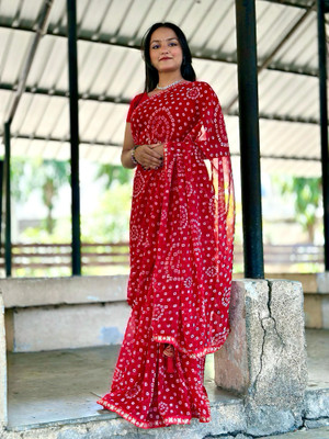 SIFAH FASHION Self Design Bollywood Georgette Saree(Red)
