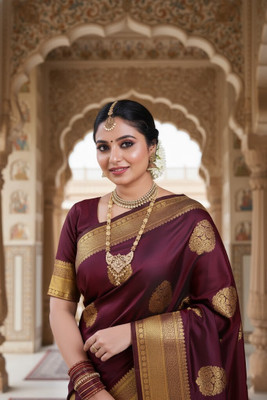 Bindi Printed Banarasi Jacquard Saree(Maroon)