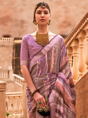 ANOUK Printed Daily Wear Silk Blend Saree(Maroon)