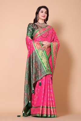 Wovenza Printed Patola Silk Blend Saree(Pink)