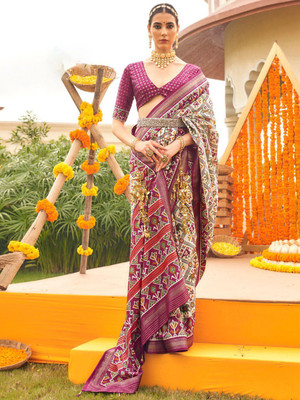 ANOUK Printed Patola Silk Blend Saree(Multicolor)