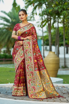 Divastri Floral Print Paithani Silk Blend Saree(Maroon)