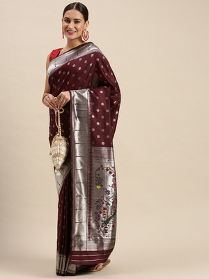 AMIRAT CLOTHING Woven Paithani Jacquard Saree(Maroon)