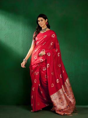 manvaa Embellished Bollywood Silk Blend Saree(Red)