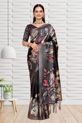 Pranamita Digital Print Daily Wear Silk Blend Saree(Black)