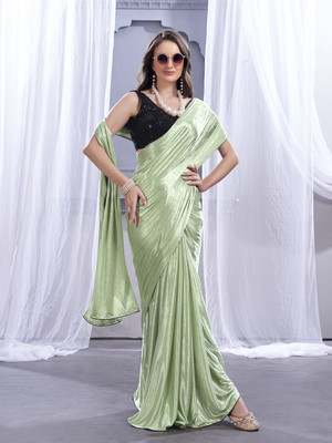 Parmila Fashion Embellished, Solid/Plain Bollywood Silk Blend Saree(Green)