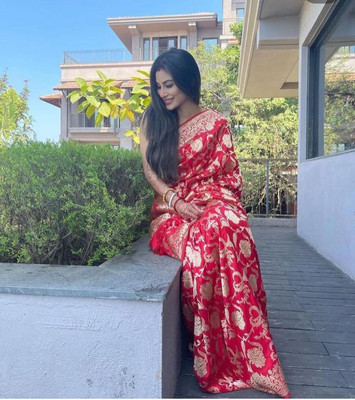RK SHARMA Self Design Bollywood Silk Blend Saree(Red)