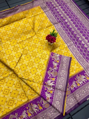 SHARIRI Printed, Self Design, Geometric Print, Woven, Graphic Print, Floral Print, Polka Print Bollywood Jacquard, Art Silk Saree(Yellow, Purple)
