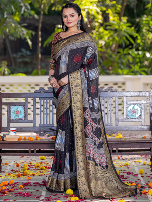 Tasrika Printed Chinnalapattu Viscose Rayon Saree(Black)