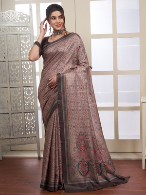 Tasrika Digital Print Daily Wear Silk Blend Saree(Light Green)