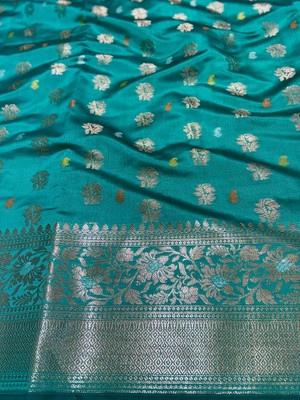 RAISH Woven Saree with Attached Blouse Silk Blend Saree(Light Green)