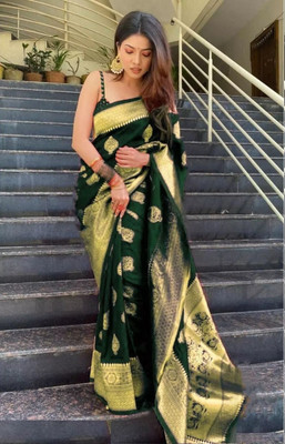 SHRIMAY Woven Kanjivaram Silk Blend Saree(Dark Green)