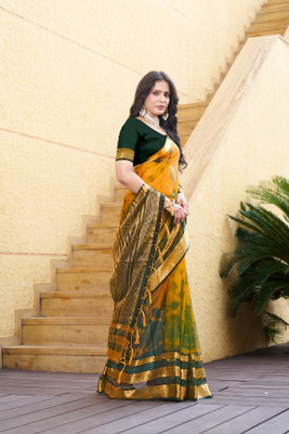 Aarunika MT Solid/Plain Bollywood Organza Saree(Green)