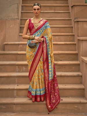 Sareemall Woven Ikkat Silk Blend Saree(Yellow)