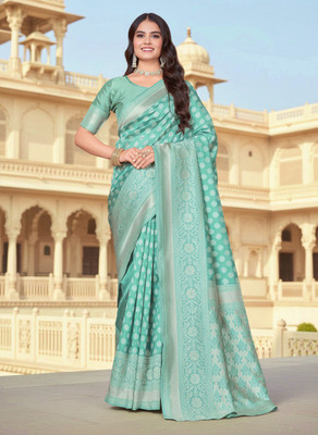 Sariya Woven Banarasi Silk Blend Saree(Light Green)