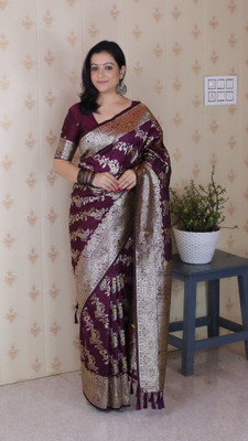 SICHYAH Woven, Self Design Banarasi Pure Silk Saree(Purple)
