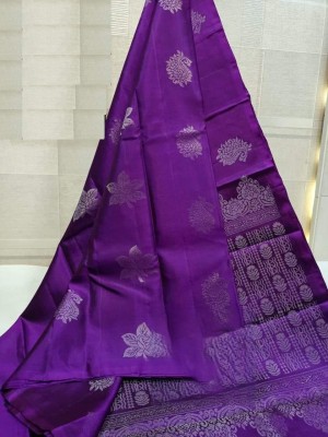 Aika Self Design Banarasi Pure Silk Saree(Purple)