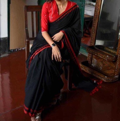 Maatarasaree Woven Tant Cotton Blend Saree(Black)