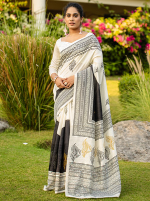 Divastri Printed Hand Batik Silk Blend Saree(White)