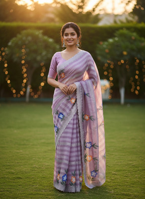 Sareez House Self Design Bollywood Georgette Saree(Purple)