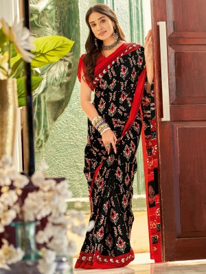 Sareemall Printed Ikkat Silk Blend Saree(Black)