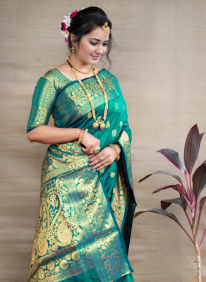 SHRIMAY Woven Kanjivaram Silk Blend Saree(Light Green)