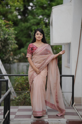 Divastri Solid/Plain Bollywood Silk Blend Saree(Cream)