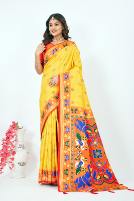 Heirlooms Woven, Floral Print, Self Design, Temple Border Paithani Pure Silk Saree(Purple)