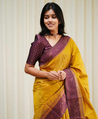 Flosive Striped Banarasi Pure Silk Saree(Yellow)